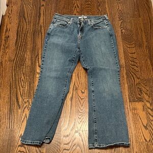 Levi's Straight Leg Blue Jeans